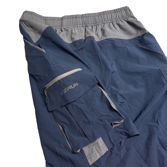 EZRUN Men’s Padded Bike Shorts Cargo Style Navy Gray Size M - Picture 6 of 7